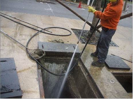 郯城池底污泥如何清理